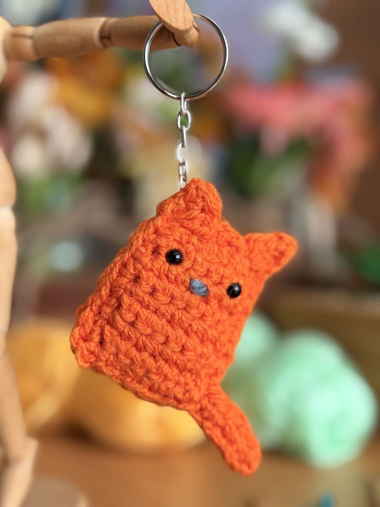 keychain handmade crochet orange cat with cute face