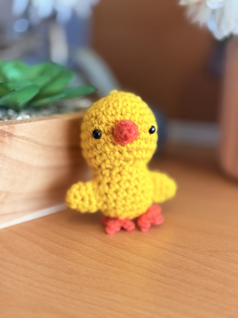 keychain crochet yellow chick toy with tiny beak and soft body